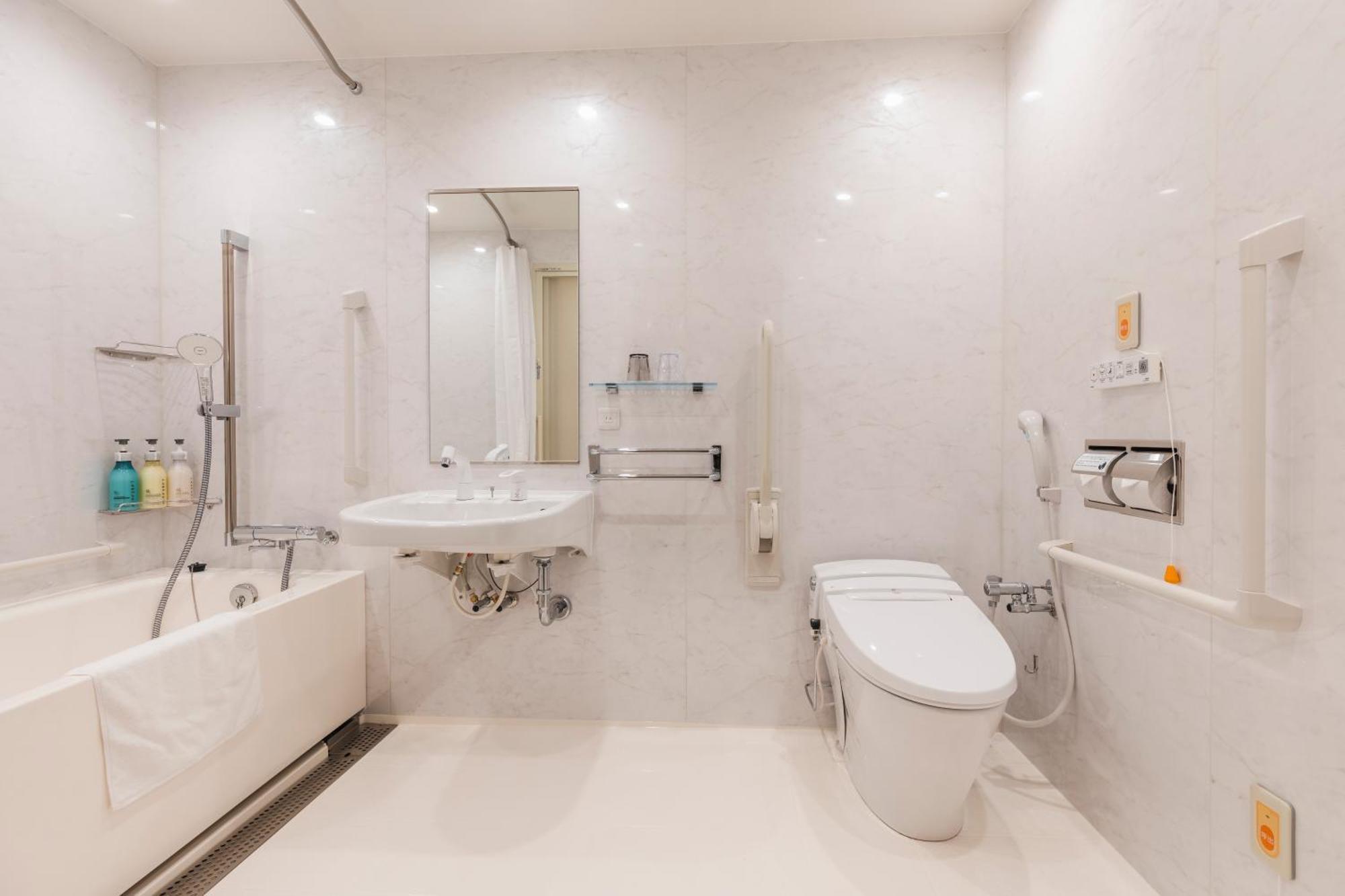 Sotetsu Hotels The Splaisir Yokohama Йокогама Экстерьер фото