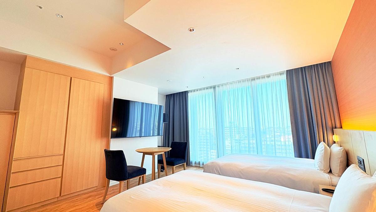 Sotetsu Hotels The Splaisir Yokohama Йокогама Экстерьер фото